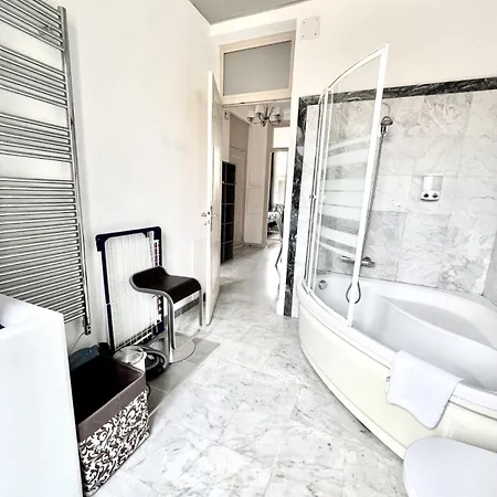 Monte Carlo Monaco Border, Hypercenter, Familly Friendly - Monthly Rent Appartement Beausoleil
