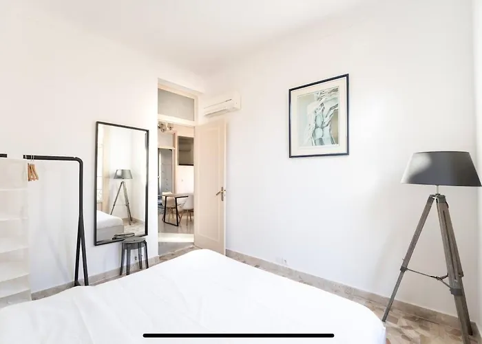 Monte Carlo Monaco Border, Hypercenter, Familly Friendly Appartement