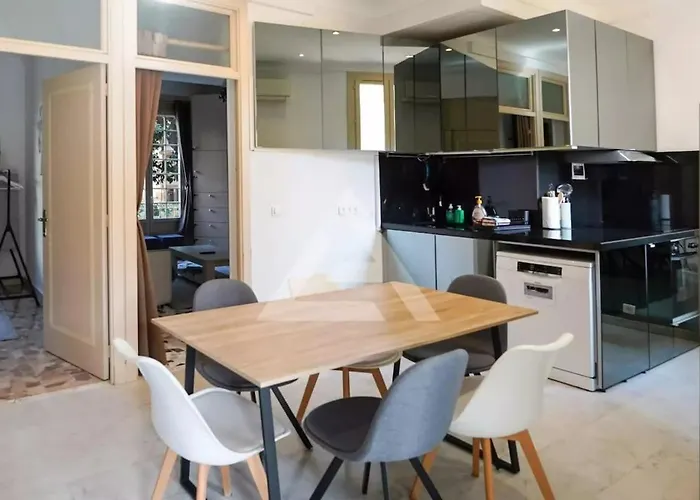 Monte Carlo Monaco Border, Hypercenter, Familly Friendly Appartement