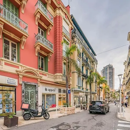 Monte Carlo Monaco Border, Hypercenter, Familly Friendly Apartment Beausoleil